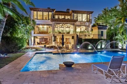 Vivre Le Rêve Luxury Waterfront Siesta Key Estate Listed At $10 Million