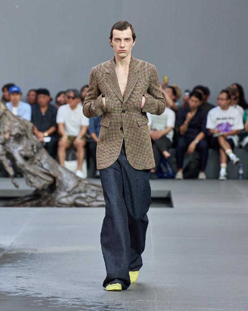 Men's Spring 2024 Trend: High Waist [PHOTOS]