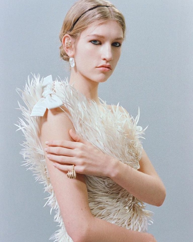 Dior's Haute Couture Spring-Summer 2024 Collection: Aura and Flowing ...