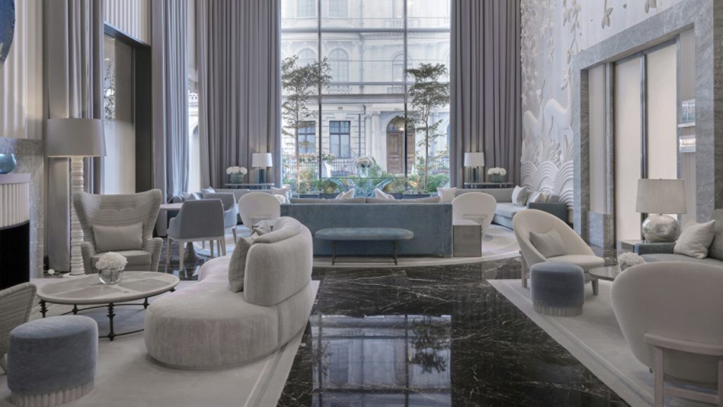 Crown Jewels and Curated Weekends: Four Seasons Park Lane’s New V&A Partnership Dials Up the Culture—With a Hint of Cartier Sparkle