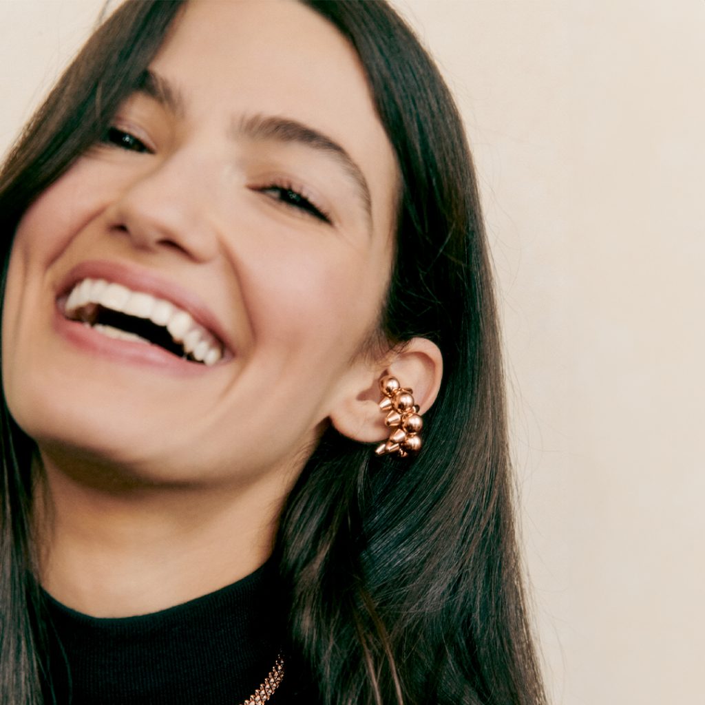 The Luxury of a Perfect Smile: How Dental Implants Are Redefining Confidence