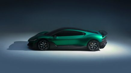 Nebula Next 01 Debuts a 1900hp Green Lightning Concept – A Blue Carbon Fiber Beast Rewriting the EV Rules