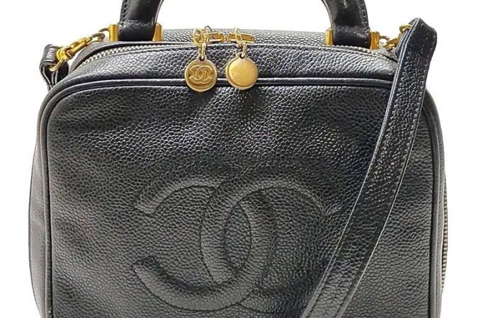 The $1,000 Illusion: A provocative study into why your full closet is lying to you