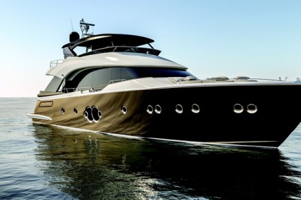 The new 24 meters MCY 80: a sophisticated yacht with Hermes, Armani Casa and Minotti elements