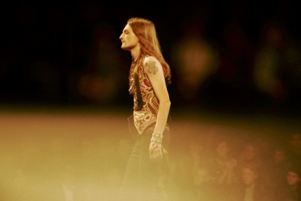 Saint Laurent’s Hedi Slimane knows how to stage a spring summer spectacle. Fashion video