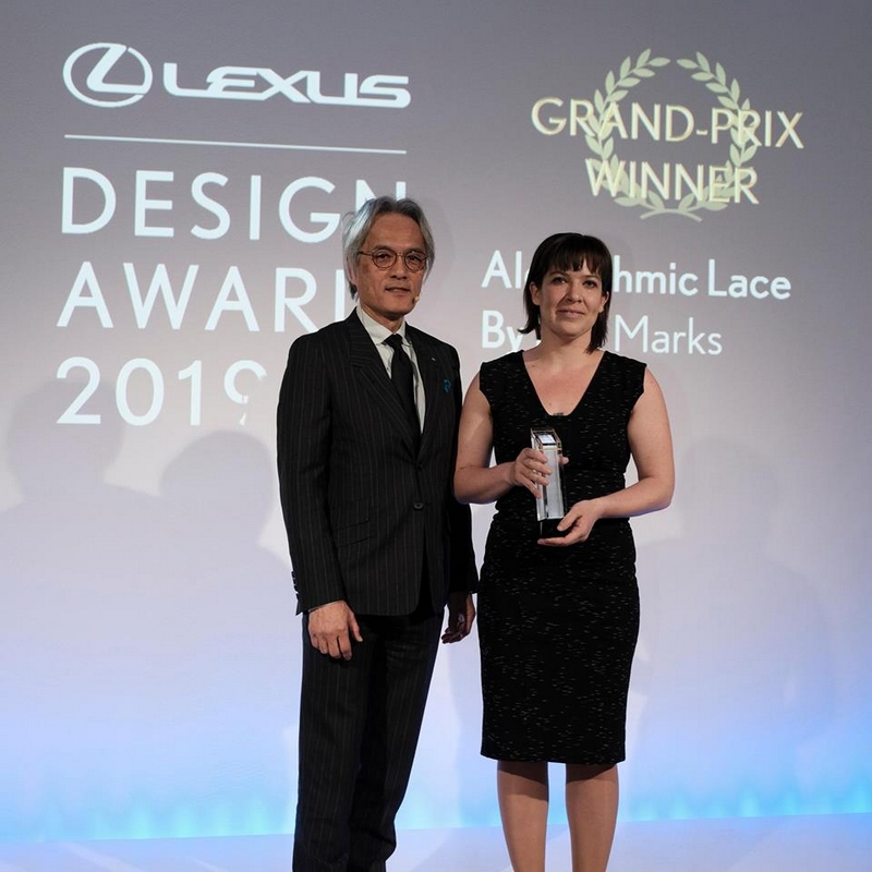 Algorithmic Lace bespoke bra for for breast cancer survivors - Lexus Design Awards Winner 2019-01