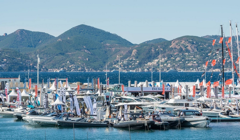 Amazing view behind the RIB Village of the Cannes Yachting Festival