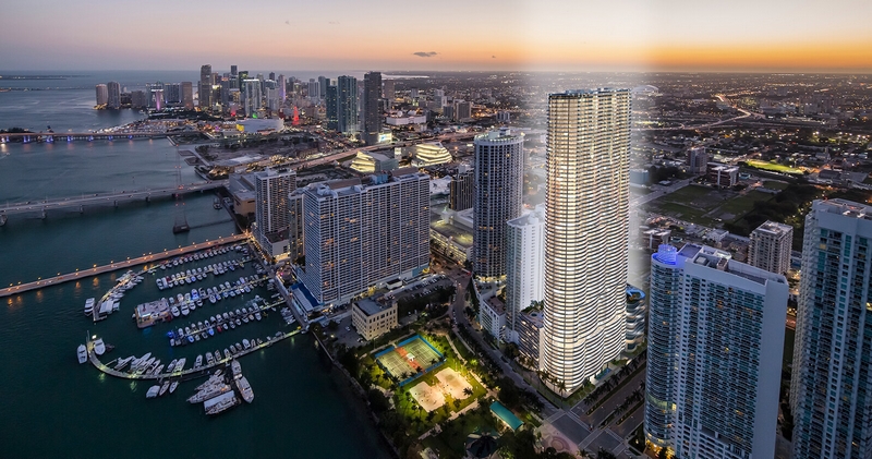 Aria on the Bay is another high prestige building in the Edgewater neighbourhood