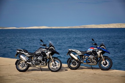 BMW Motorrad sold more motorcycles and maxi scooters than ever before