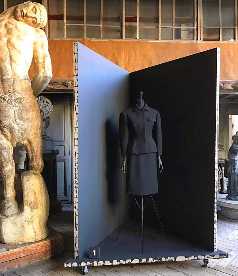 Balenciaga, working in black-Balenciaga, l’oeuvre au noir exhibition-musee bourdelle 2017-