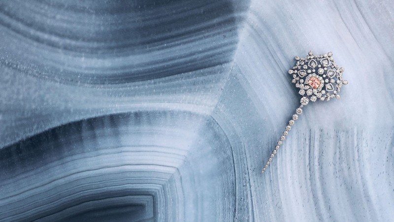 Chaumet Promenades Impériales captures the beauty of the Siberian winter