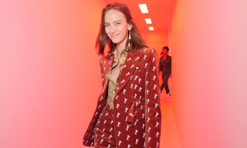 Chloé's new creative director presents assured debut