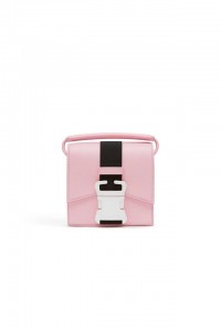 Christopher Kane’s first leather goods collection - 2LUXURY2.COM