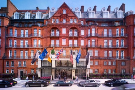Sir Jony Ive and Marc Newson to design this year’s Christmas Tree at Claridge’s London