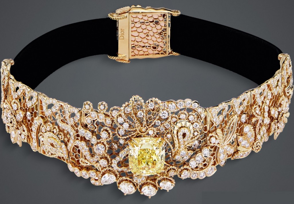 Dentelle Guipure Diamant Jaune necklace in yellow and pink gold, diamonds and yellow diamond