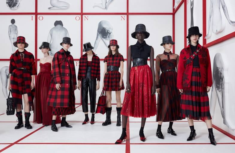 Dior Fall Winter 2019 show Teddy Girls-