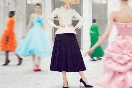 Major Paris exhibition celebrates 70 years of Dior fashions