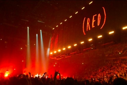 Eating and drinking (RED). The (RED) supper