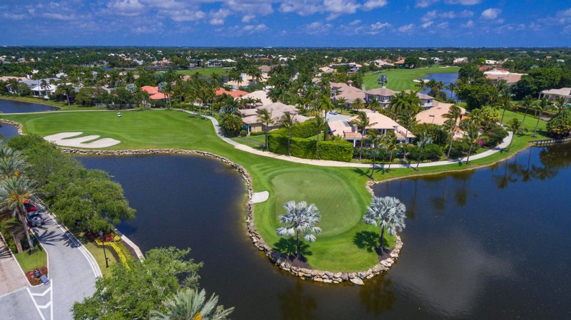 Estate in Boca Raton's Exclusive St. Andrews Country Club Listed for $5.89 Million-06