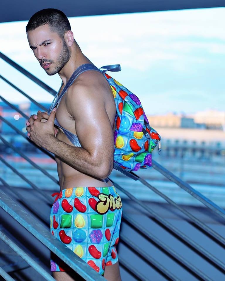 moschino candy crush backpack