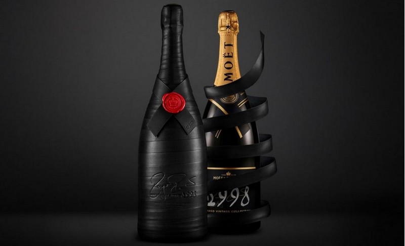 Greatness Since 1998 - Moët & Chandon Marks 20 Years of of achievements by legendary tennis star Roger Federer-