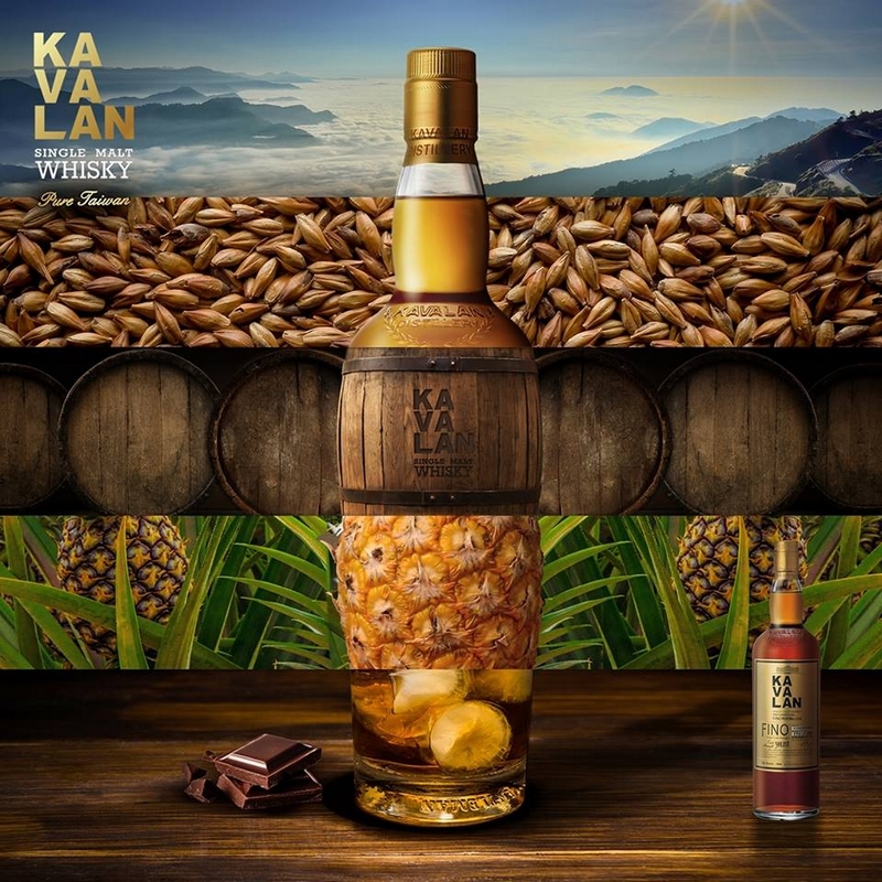Kavalan Solist Fino Sherry Cask Strength Single Malt Whisky has a rich, fruity fragrance and a smooth flavour that is creamy like toffee