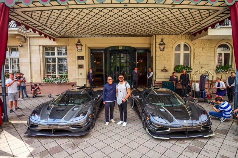 Koenigsegg ghost Squadron 2018 - presenting the keys to Thor and Väder to their lucky owners