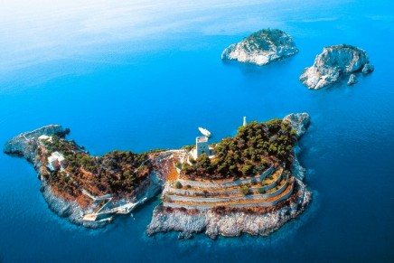 Exclusive Holidays in The Mediterranean Islands