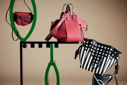 Loewe Gate Bag Pop-Up with a Mackintosh twist