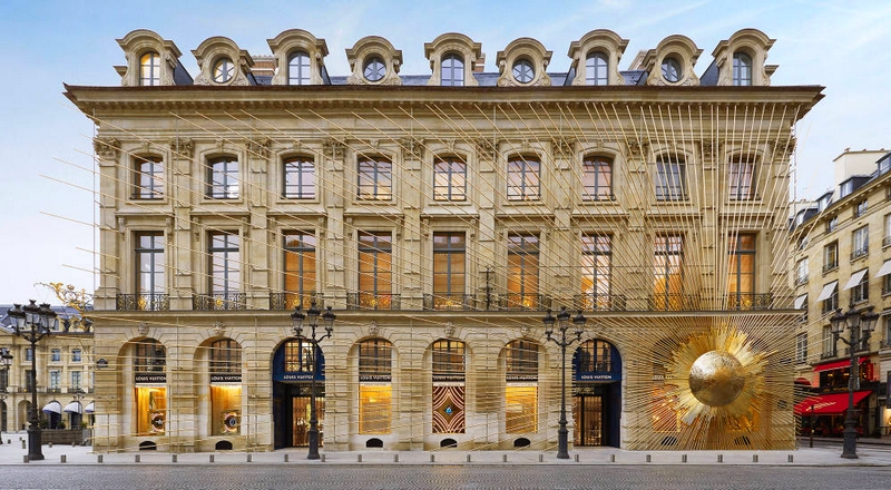 Louis Vuitton opened the doors to its new Maison Louis Vuitton Vendôme at 2 Place Vendôme in Paris, Frane - exterior
