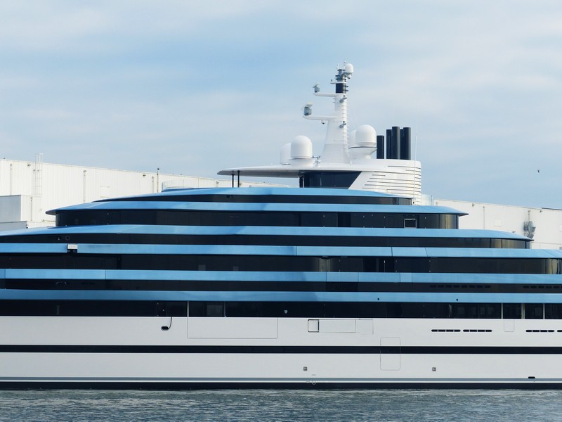 Oceanco 110m 361ft JUBILEE represents a number of firsts in yachting-01