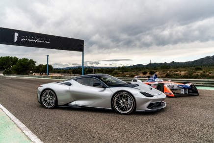 Hyperdrive experience provides a new benchmark of performance for hypercar buyers