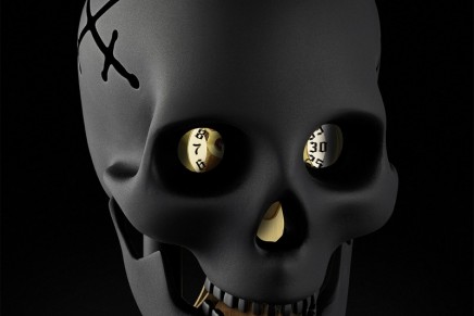 L’Epée 1839 skull By Kostas Metaxas displays the time in the sockets of the eye