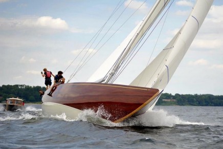 Anker 434 – the first 12 Metre constructed of wood in over 50 years