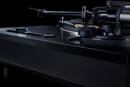 Only 1,000 units of the special edition Direct Drive Turntable System SL 1210GAE are available in the world