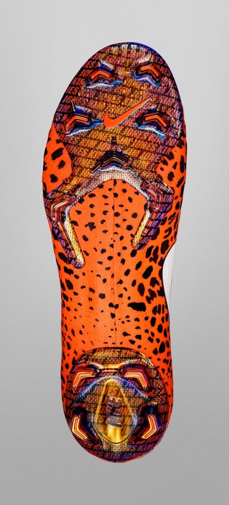The Mercurial Superfly 360 x Kim Jones features an all-over cheetah-print