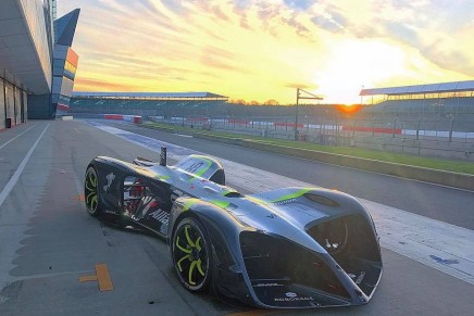 Simulators, e-gamers and robot-cars: the bold new horizons of motor sport