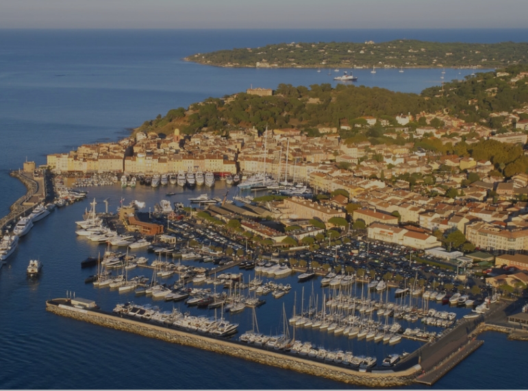 The Résidence de la Pinède in Saint-Tropez-aerial port area