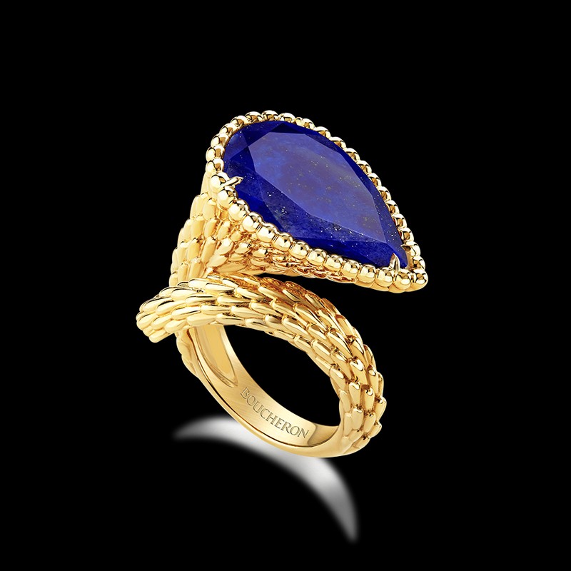 The Serpent Bohème line renews itself with the colored stones - rings