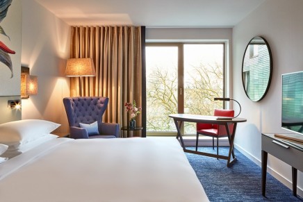 Ideal Amsterdam Hotel for Work and Play