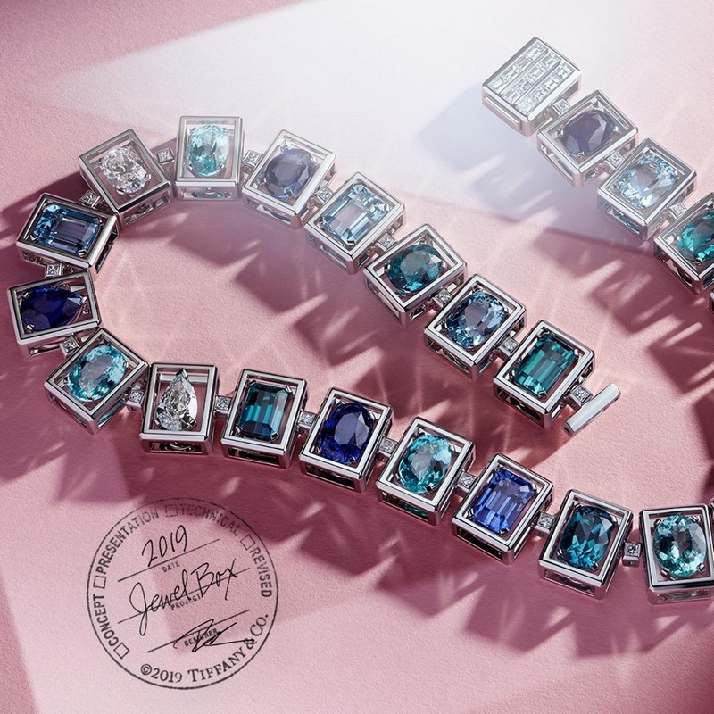 Tiffany&Co Blue Box necklace 2019