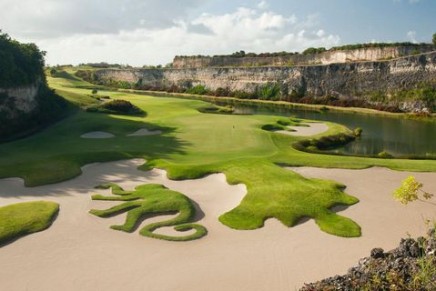 Best of South America Golf by Private Jet