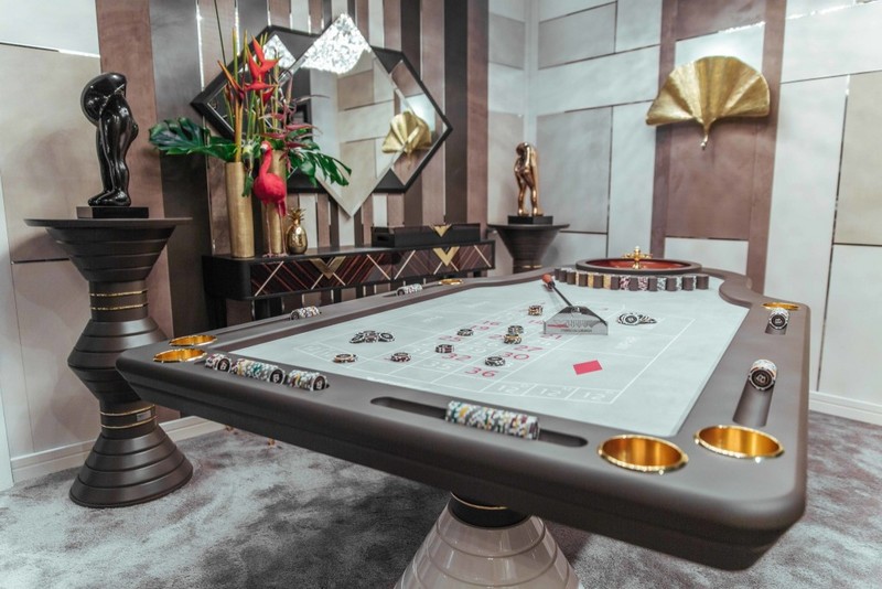 VIP Home Theater and high-end Game Room for luxury lovers