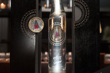 elit pristine water series: Andean edition