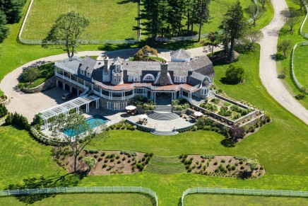 Auctioned Truly Absolute: This exquisite Greenwich Connecticut equestrian estate is fit to train the world’s finest  horses