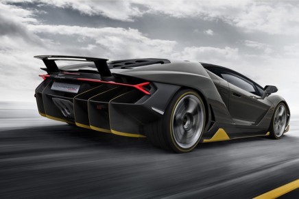 2016 Geneva Motor Show: A Centenario at a start price of 1.75 million euros. All 40 Lamborghinis are already sold