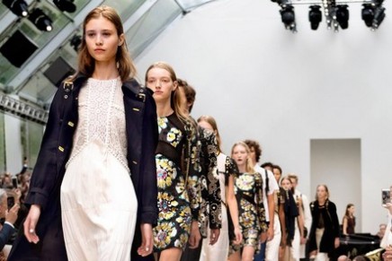 London fashion week: Burberry and Christopher Kane look to the stars ...