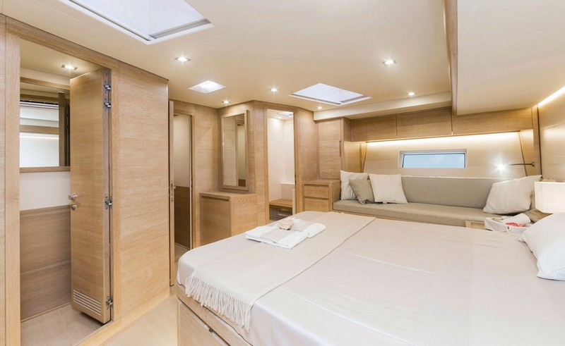 luxury maxi yacht A80 - interiors 2018-02
