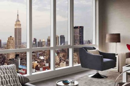 Too damn high: Manhattan average apartment prices reach record of $1.87m