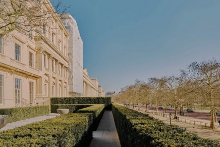 US hedge fund tycoon buys £95m house near Buckingham Palace